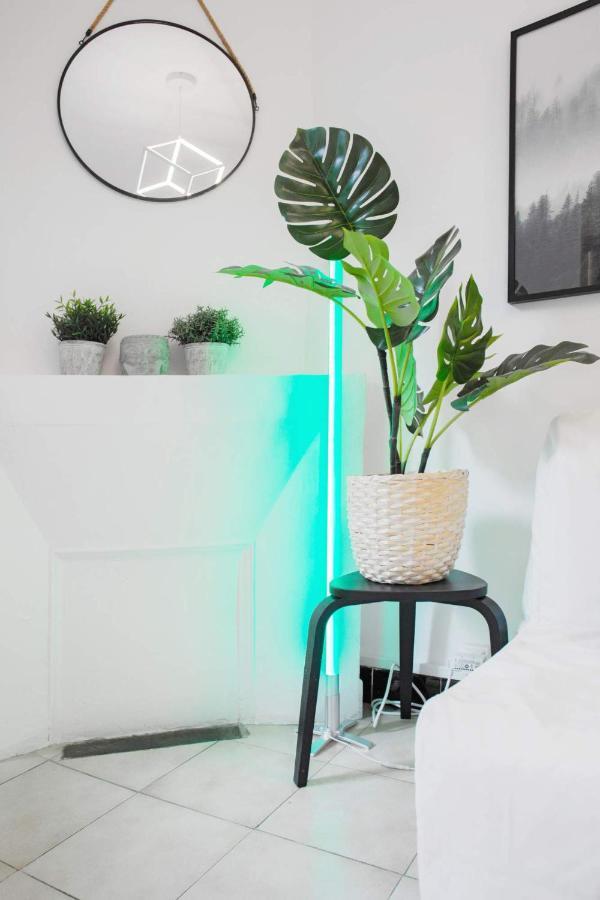 Gregbnb-Com - T2 37M2 - Climatise - Parking Inclus - Balcon - Wifi Fibre - Appartement No1 Toulon Exterior foto